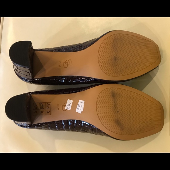 NEW Circa Joan & David Crocodile Print Shoes - Picture 4 of 9